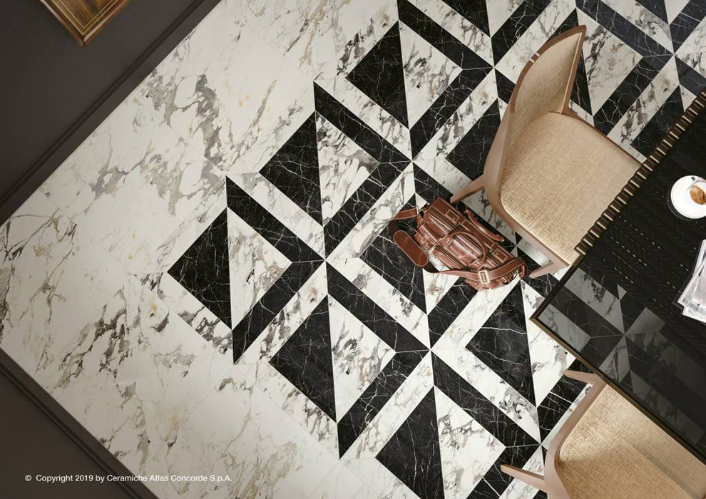 Черно-белая плитка под камень для ванной