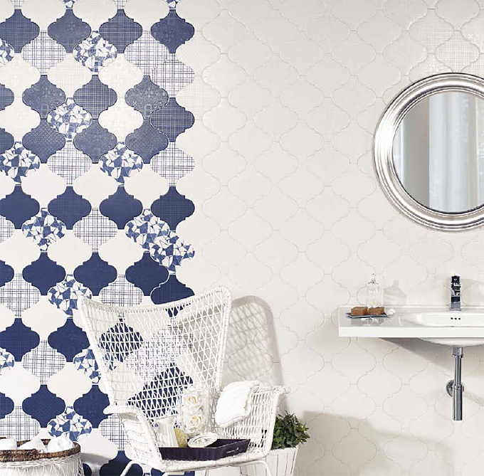 Natucer Provenzal Compo – удивительная коллекция плитки в форме четырехлестника в бело-голубом цвете