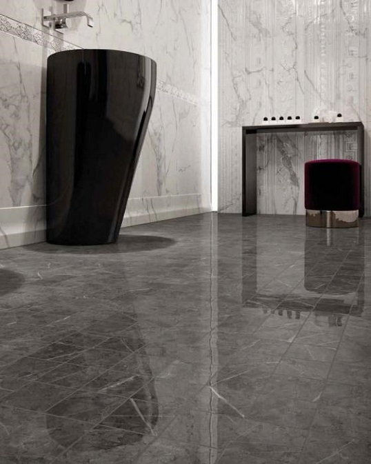 Зеркальная мозаика из керамогранита под черный мрамор