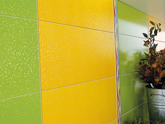 Яркая экзотика для ванной в популярном размере