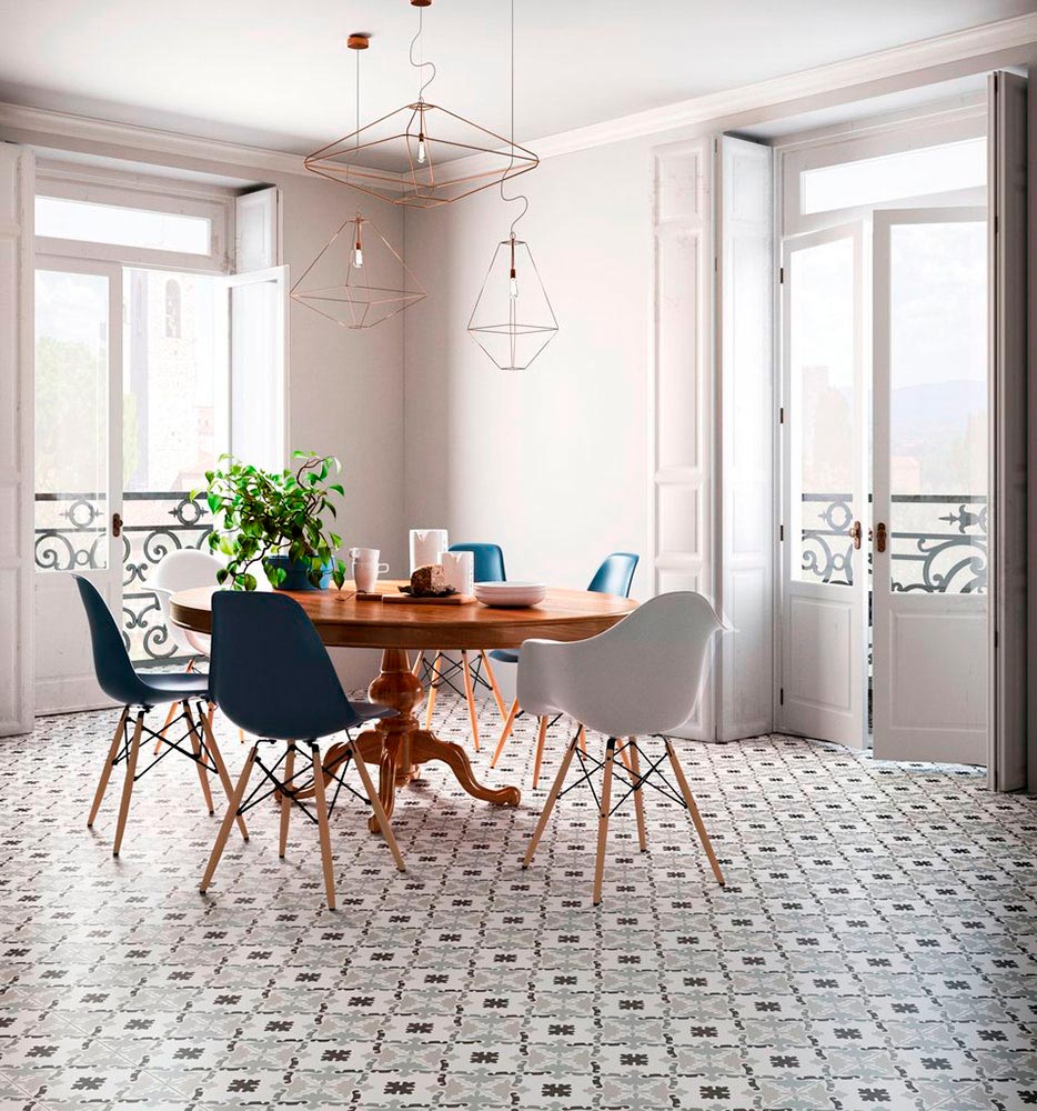 Черно-белая плитка пэчворк для ванной