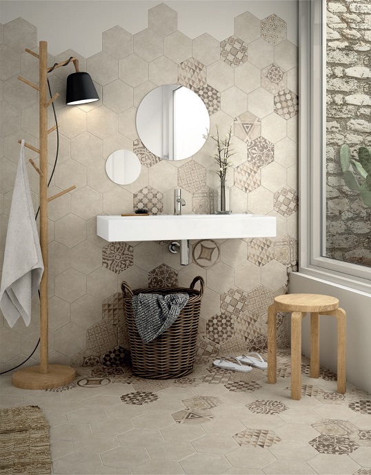 Шестиугольная плитка небольшого размера под цемент